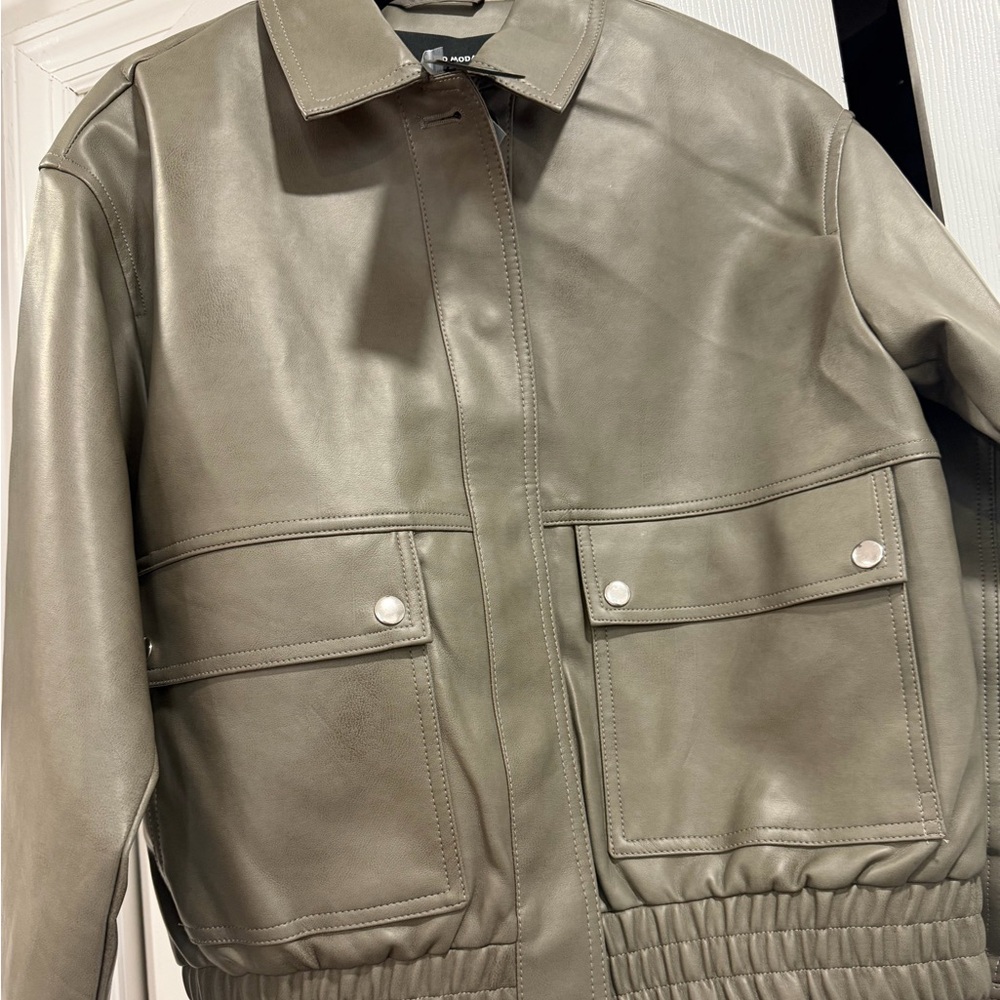 Women’s Olive Leather Jacket